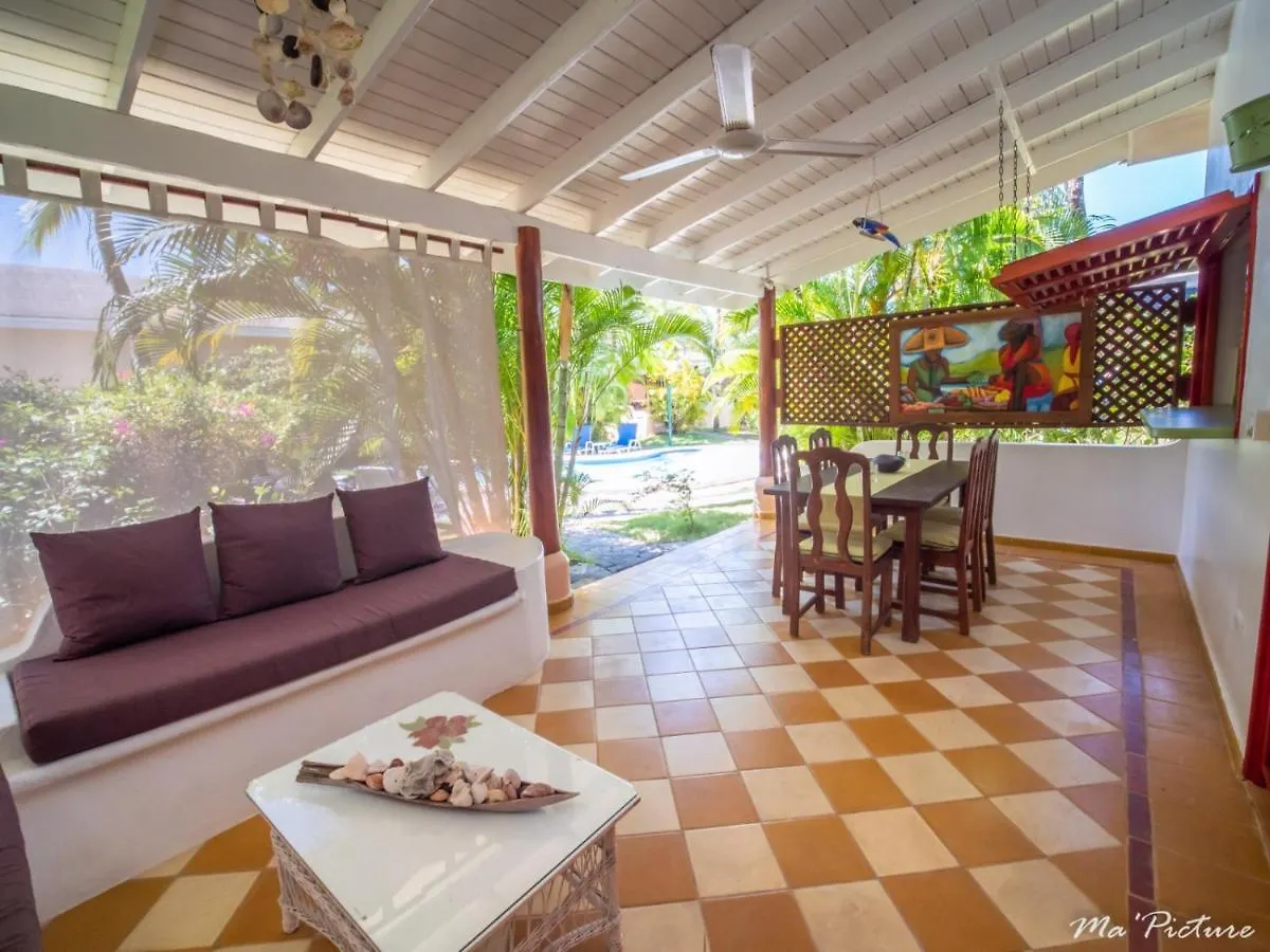 Residence Villas Les Hibiscus Лас Терренас