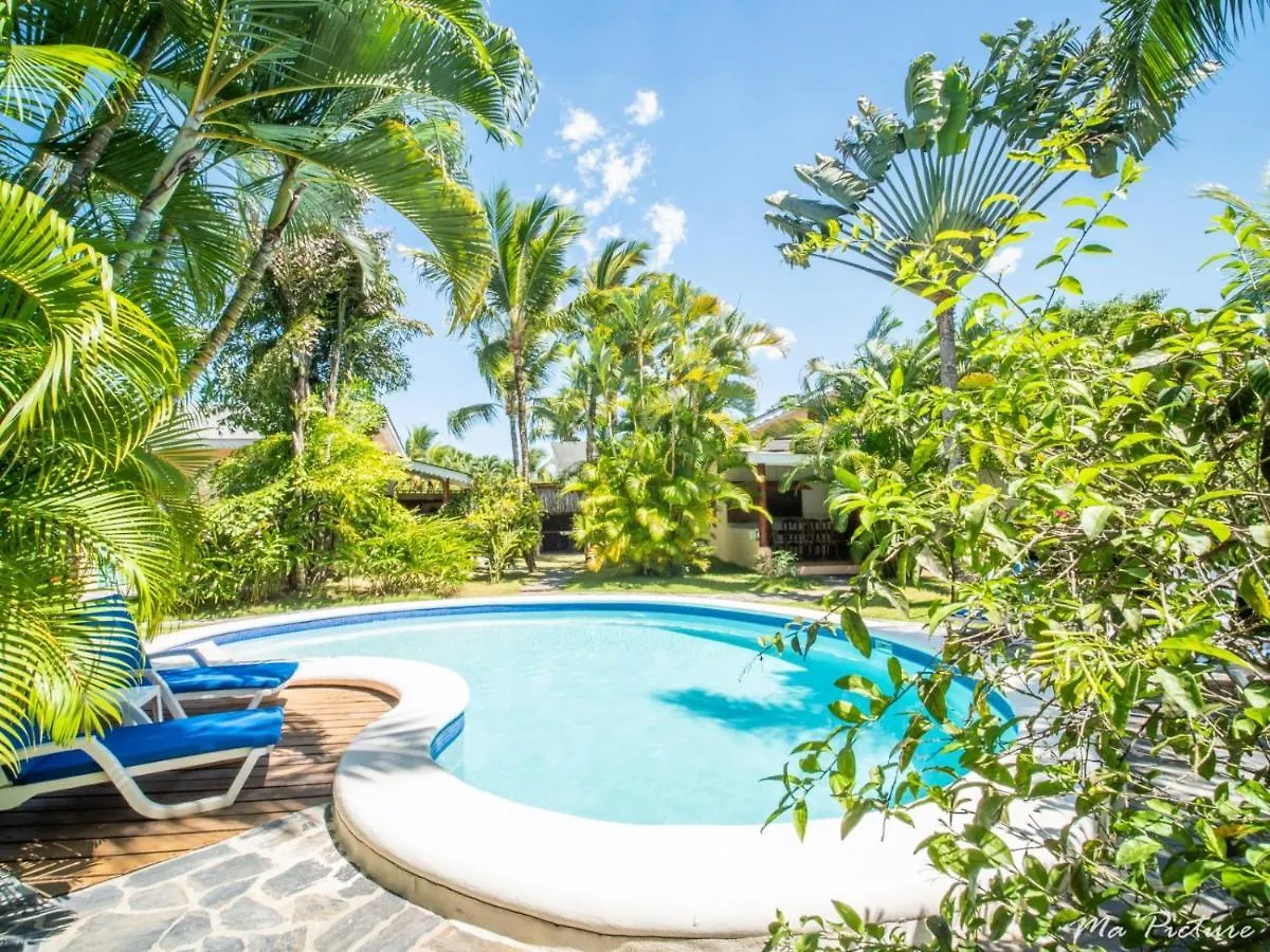 Residence Villas Les Hibiscus Лас Терренас
